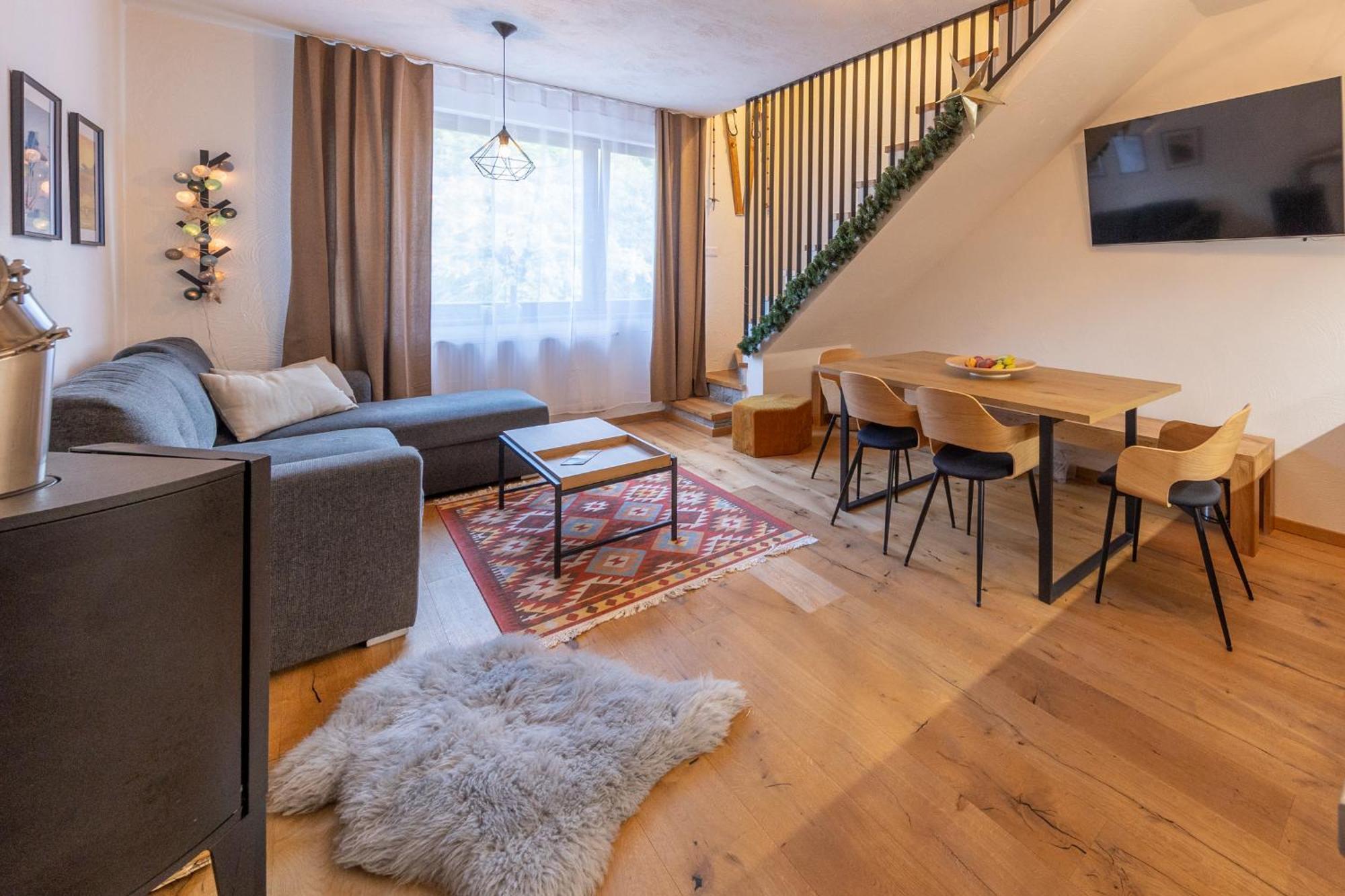 Apartman Juh Tale Exterior photo